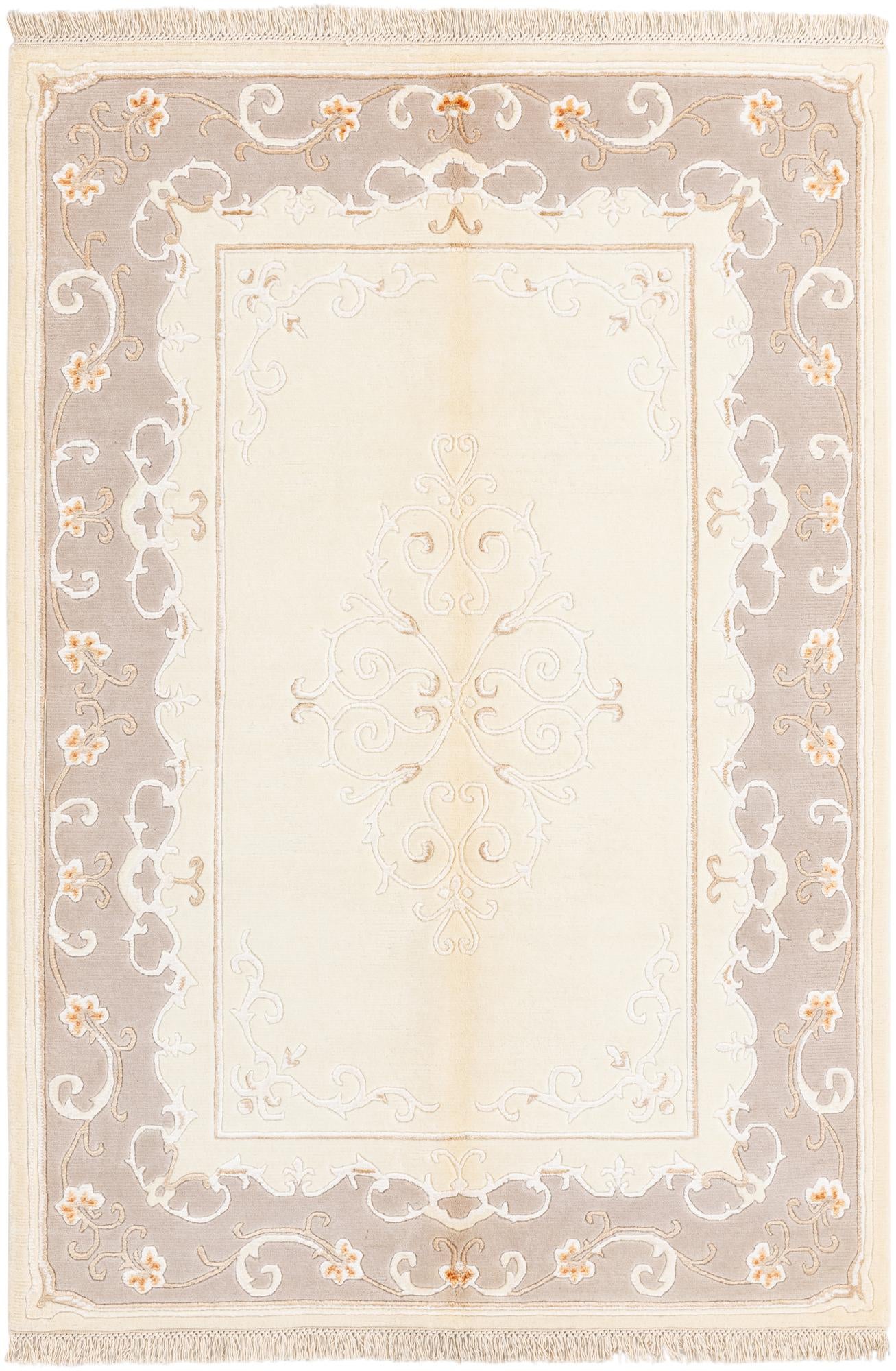 4' x 5' 10 Hand Knotted Darya Wool Rug