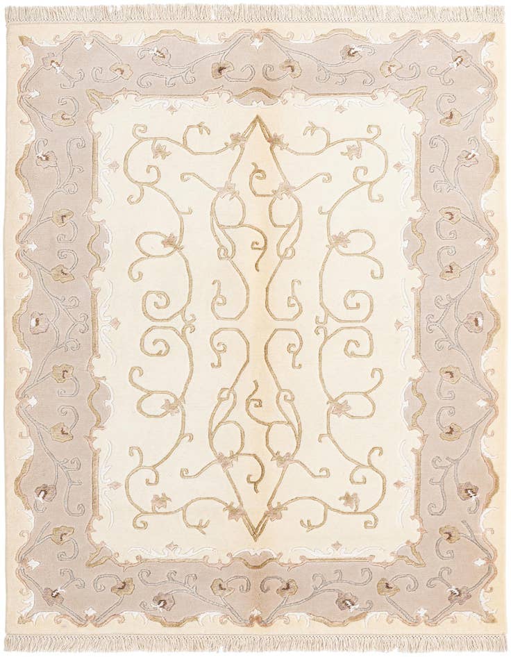 Detail image of 4' 2 x 5' 11 Hand Knotted Darya Wool Rug