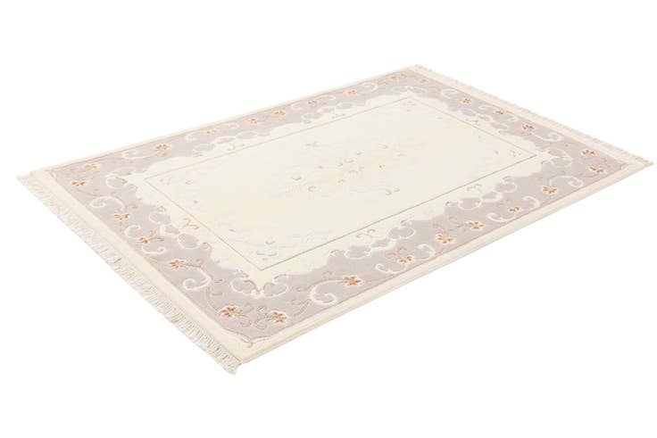 Detail image of 3' 11 x 5' 11 Hand Knotted Darya Wool Rug