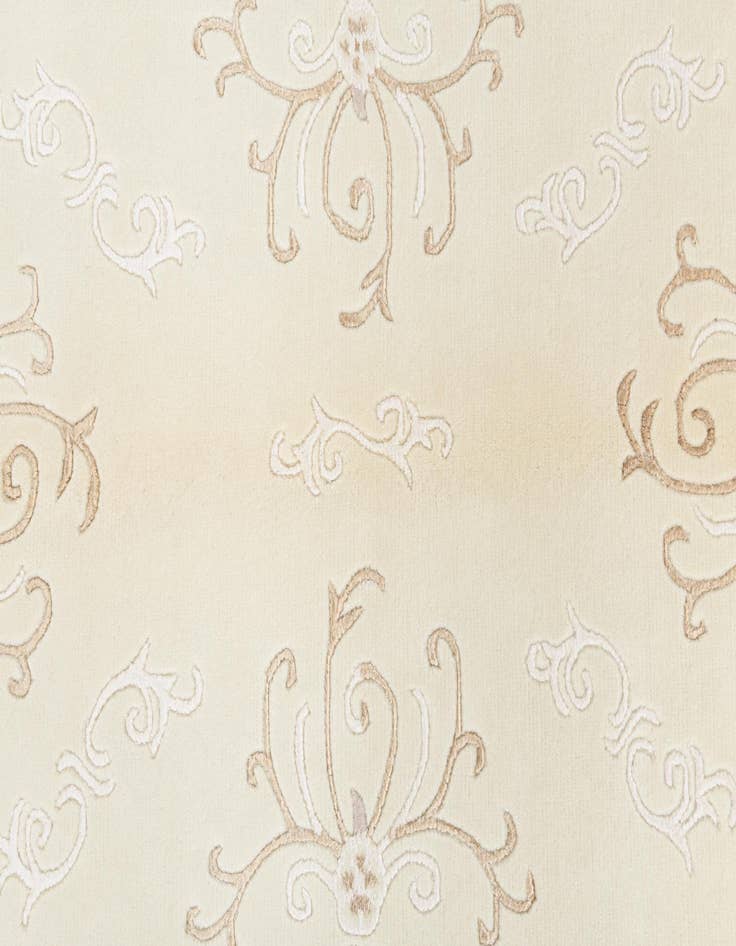 Detail image of 3' 11 x 5' 11  Hand Knotted Darya Wool Rug