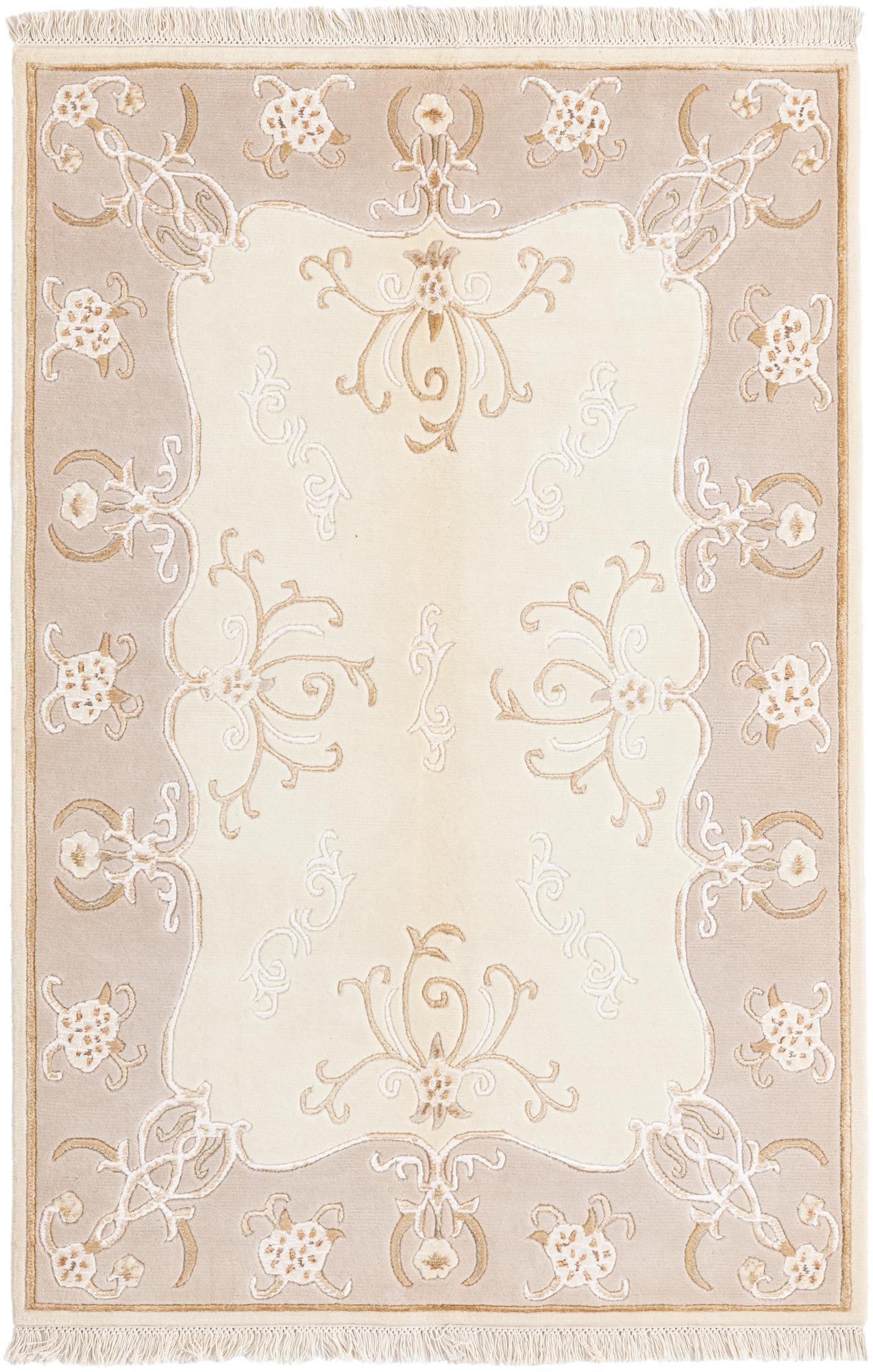 3' 11 x 5' 11 Hand Knotted Darya Wool Rug