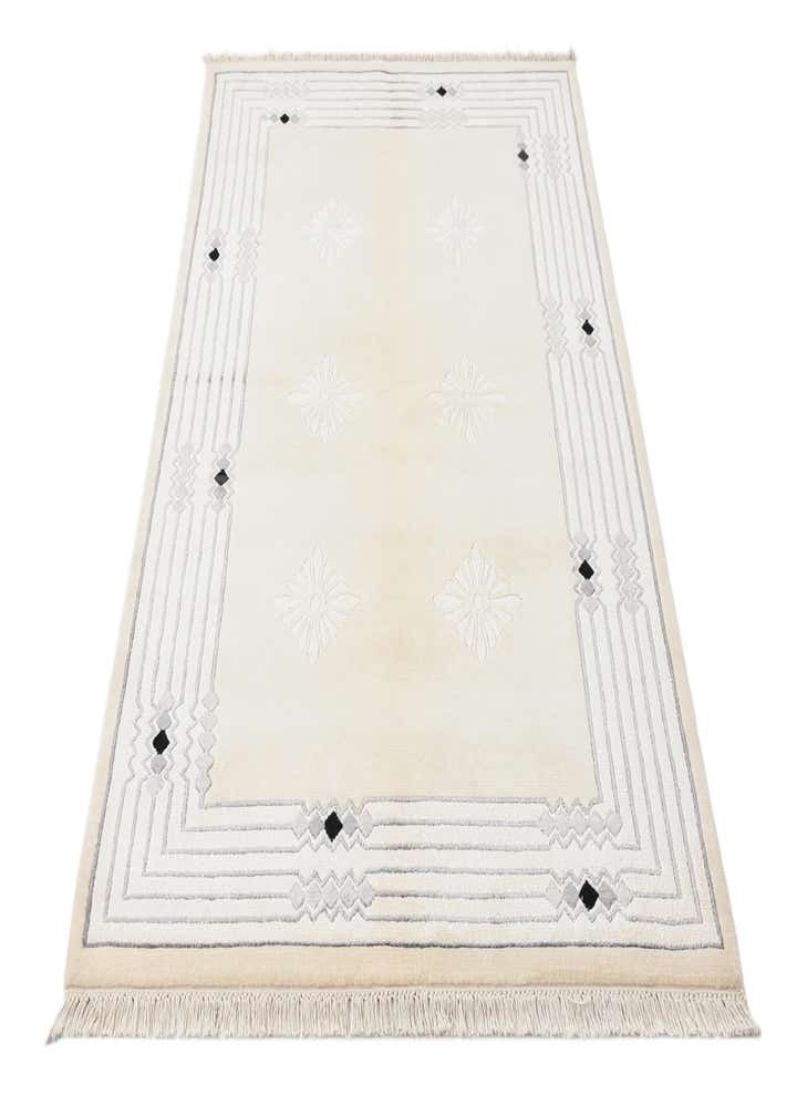 3' 11 x 5' 11 Hand Knotted Darya Wool Rug