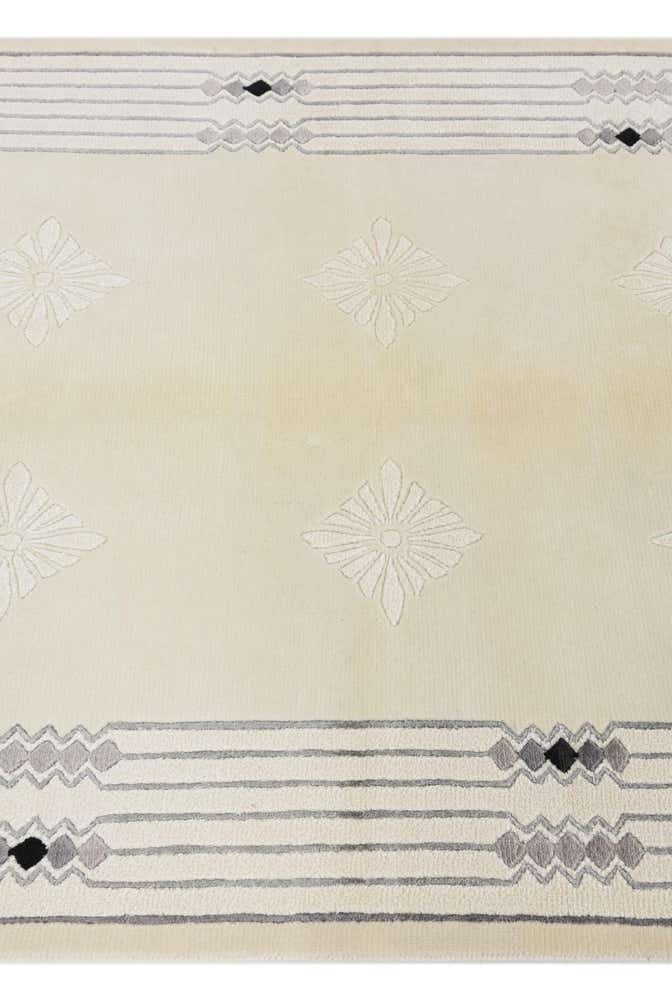 3' 11 x 5' 11 Hand Knotted Darya Wool Rug