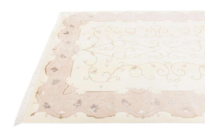 5' 7 x 7' 9 Hand Knotted Darya Wool Rug