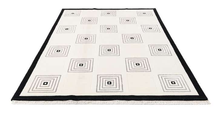5' 6 x 7' 10 Hand Knotted Darya Wool Rug