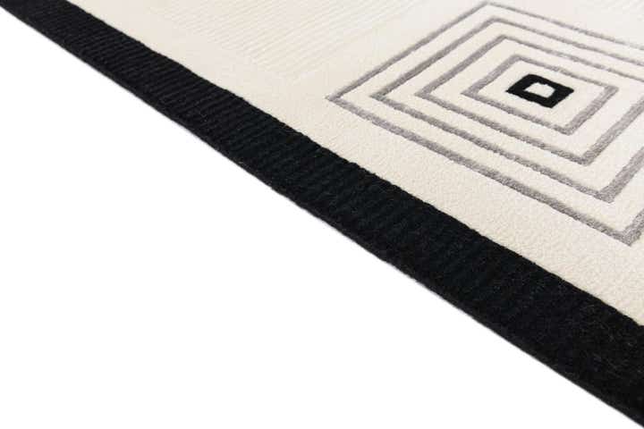 5' 6 x 7' 10 Hand Knotted Darya Wool Rug