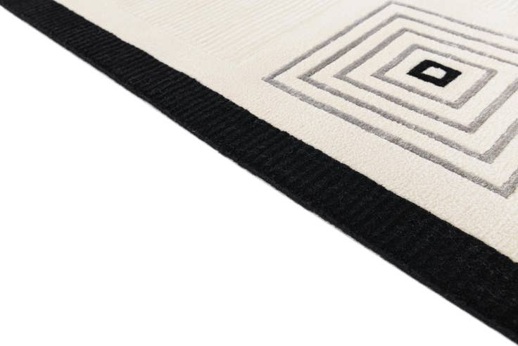 Detail image of 5' 6 x 7' 10 Hand Knotted Darya Wool Rug