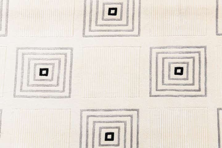 5' 6 x 7' 10 Hand Knotted Darya Wool Rug