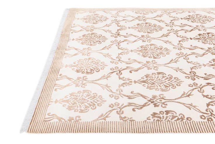 Detail image of 5' 10 x 8' 2 Hand Knotted Darya Wool Rug