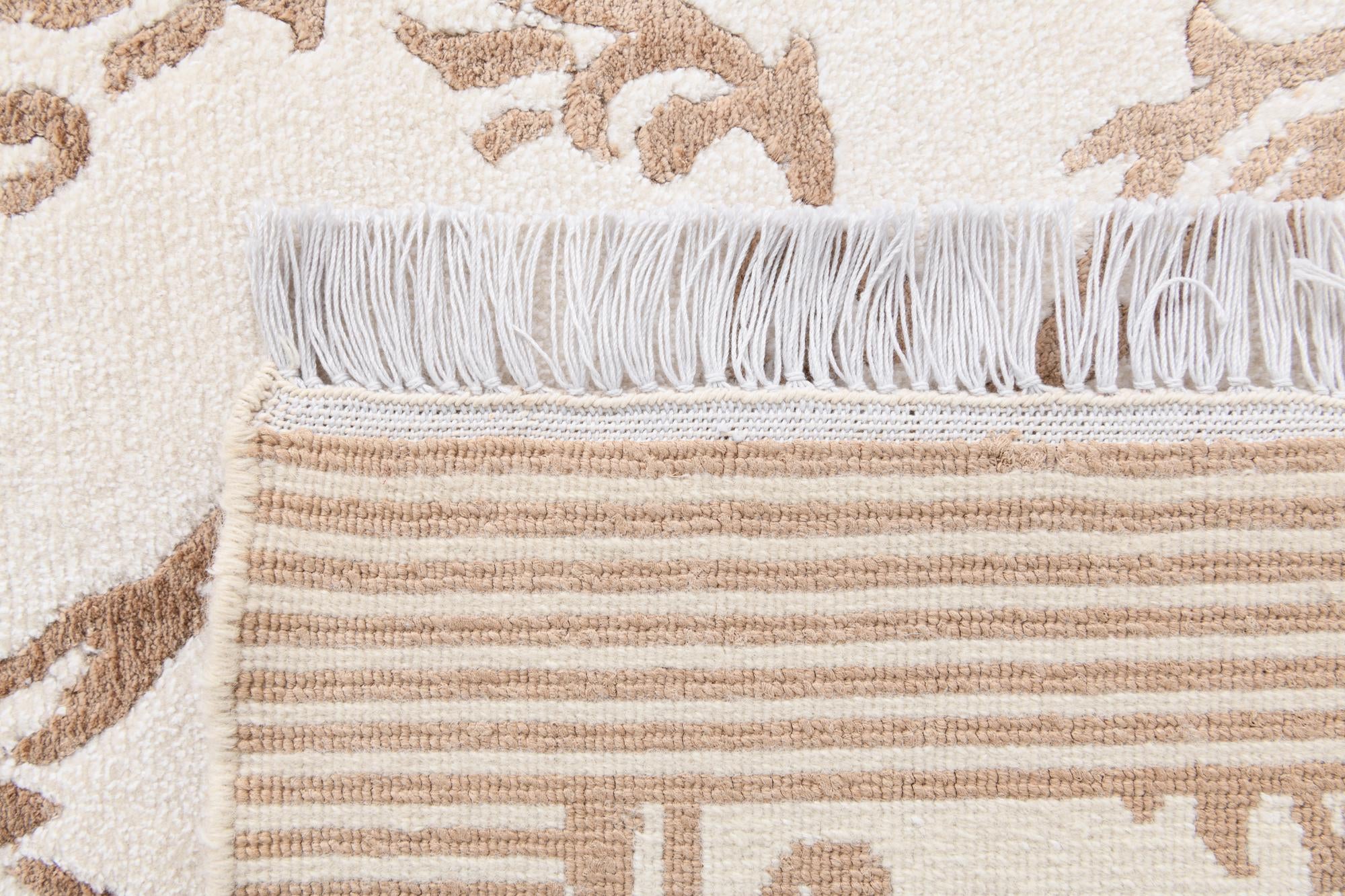 5' 10 x 8' 2 Hand Knotted Darya Wool Rug