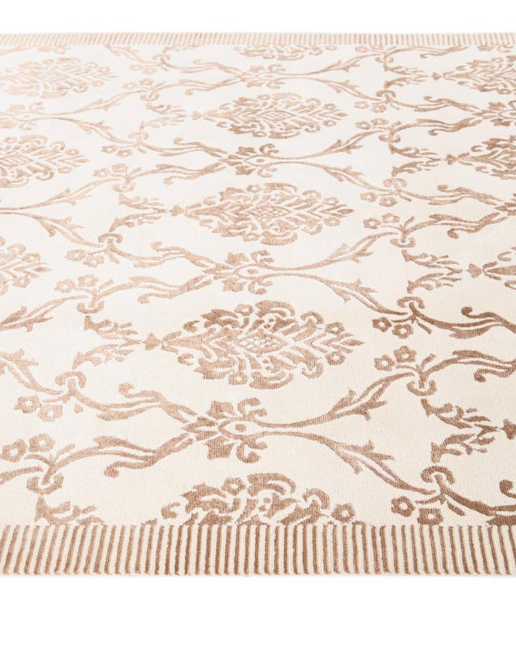 Detail image of 5' 9 x 8' 2  Hand Knotted Darya Wool Rug