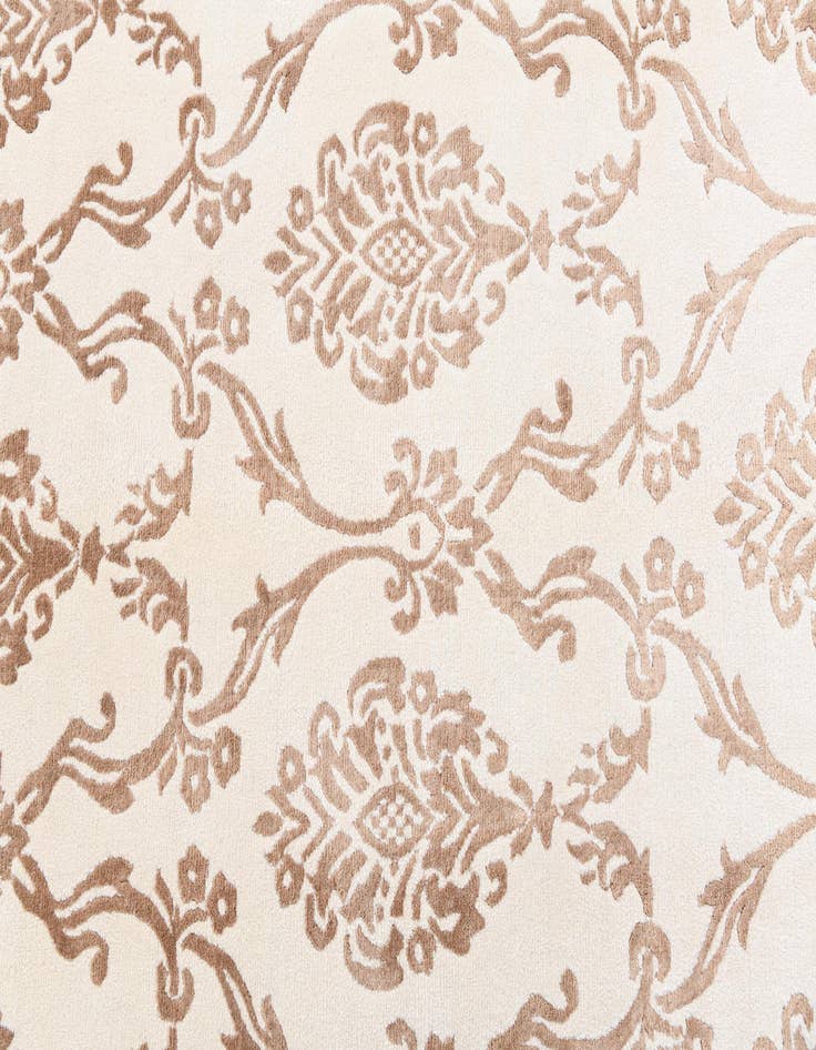 Detail image of 5' 9 x 8' 2  Hand Knotted Darya Wool Rug