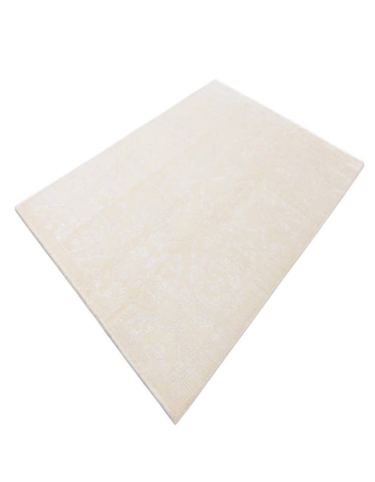 Detail image of 5' 7 x 7' 10  Hand Knotted Darya Wool Rug