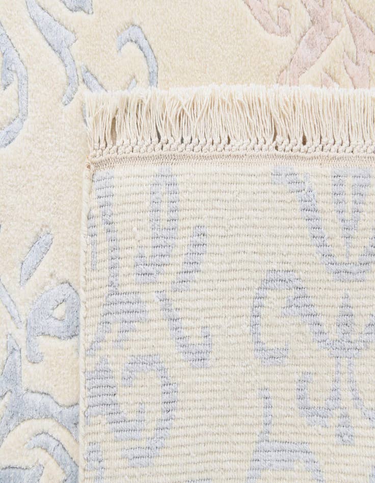 Detail image of 5' 7 x 7' 10  Hand Knotted Darya Wool Rug