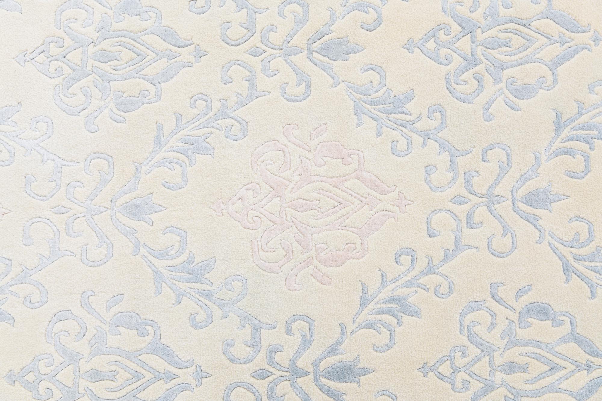 5' 7 x 7' 9 Hand Knotted Darya Wool Rug