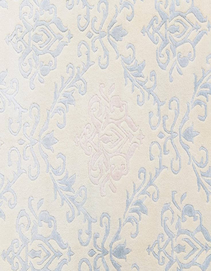 Detail image of 5' 7 x 7' 9  Hand Knotted Darya Wool Rug