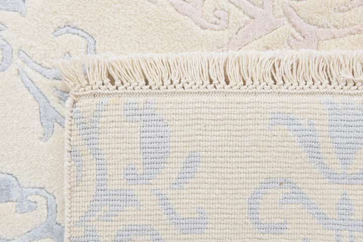 5' 7 x 7' 9 Hand Knotted Darya Wool Rug