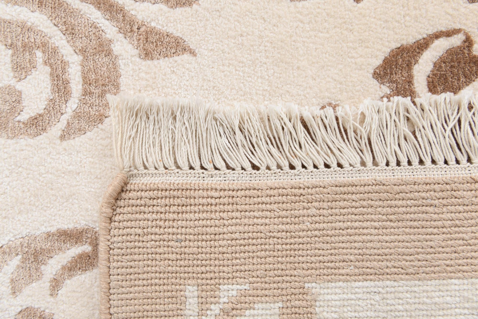 5' 9 x 8' Hand Knotted Darya Wool Rug