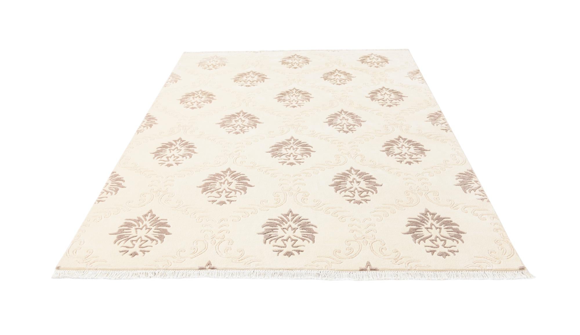 5' 7 x 7' 10 Hand Knotted Darya Wool Rug