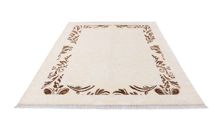 Detail image of 5' 9 x 8' Hand Knotted Darya Wool Rug