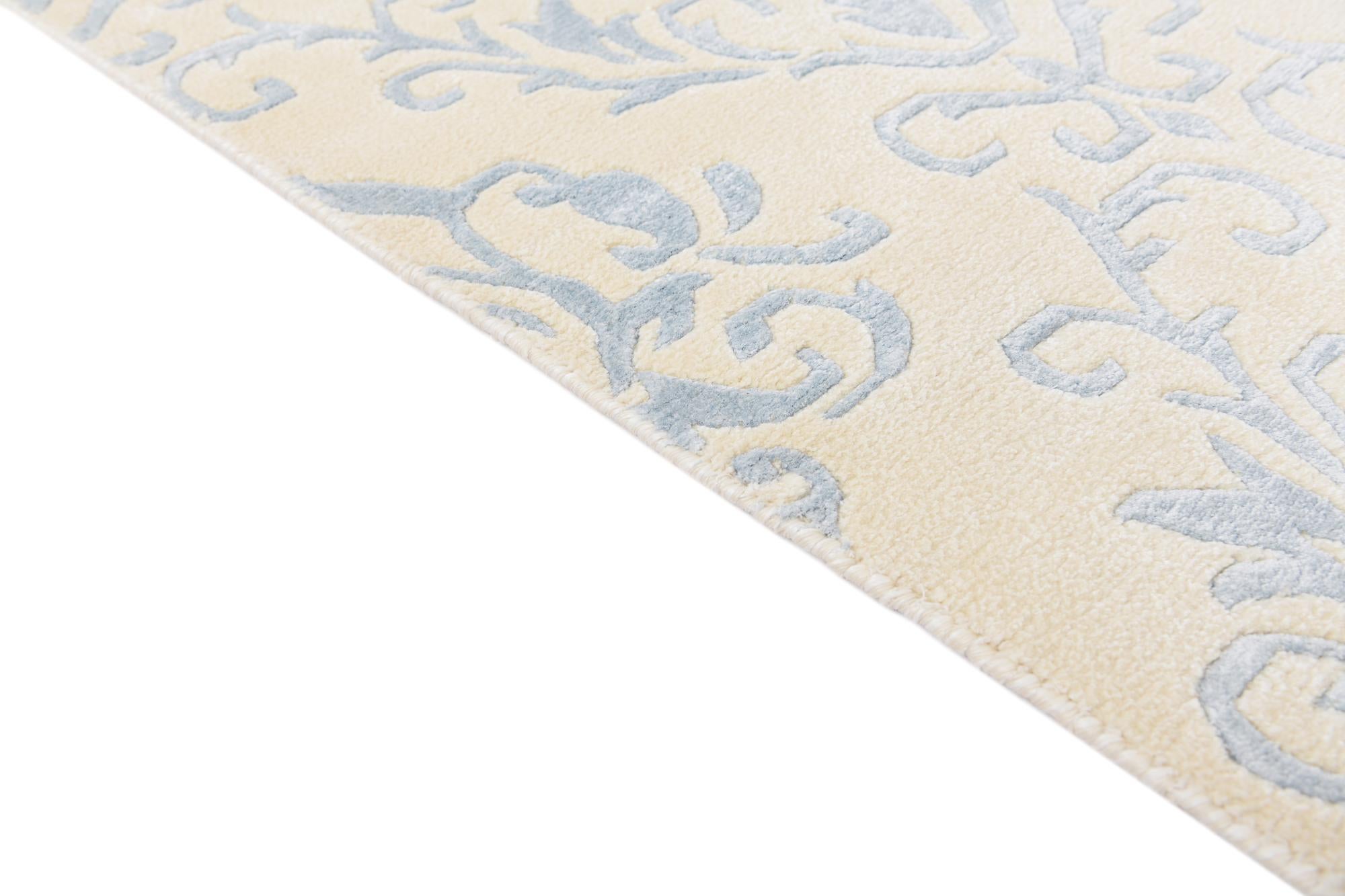 5' 6 x 7' 10 Hand Knotted Darya Wool Rug