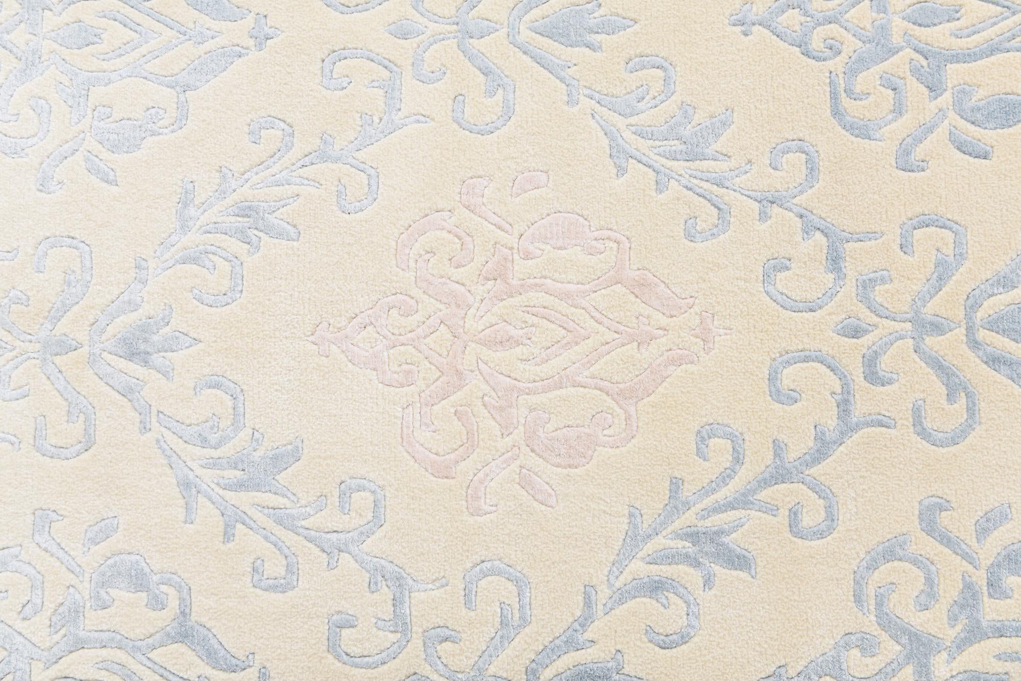 5' 6 x 7' 10 Hand Knotted Darya Wool Rug