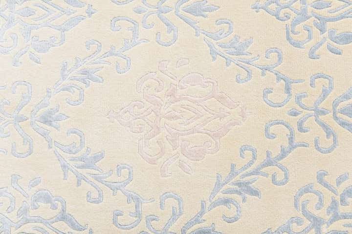 5' 6 x 7' 10 Hand Knotted Darya Wool Rug