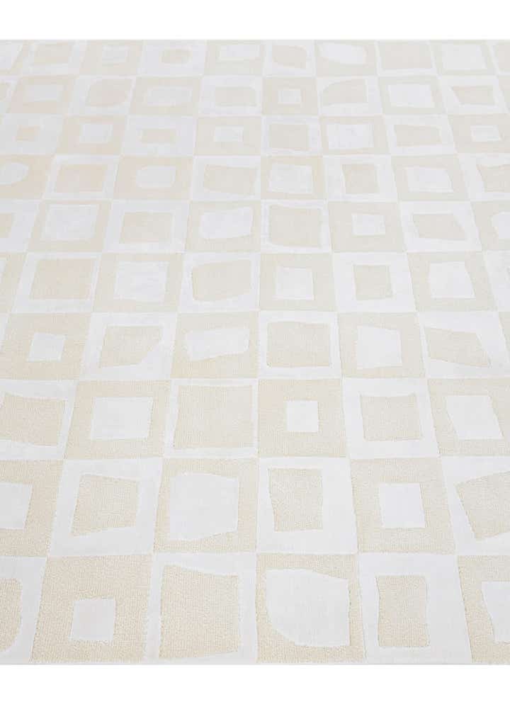 5' 5 x 8' Hand Knotted Darya Wool Rug