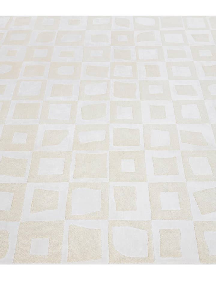 Detail image of 5' 5 x 8' Hand Knotted Darya Wool Rug