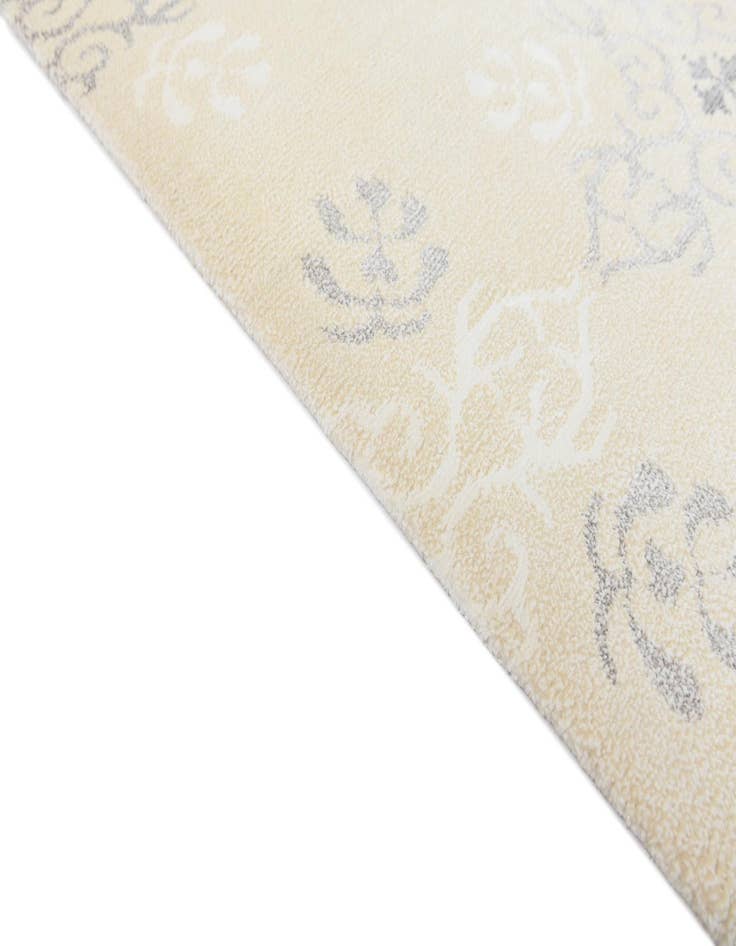 Detail image of 6' 1 x 8'  Hand Knotted Darya Wool Rug