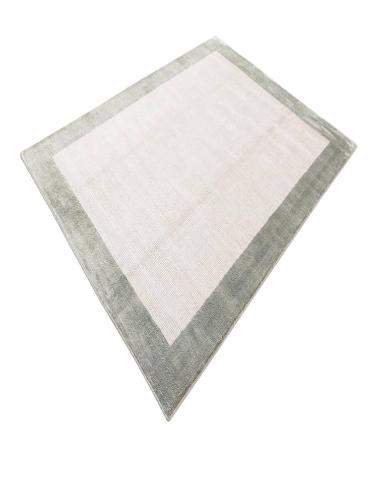 Detail image of 5' 7 x 7' 10 Hand Knotted Darya Wool Rug