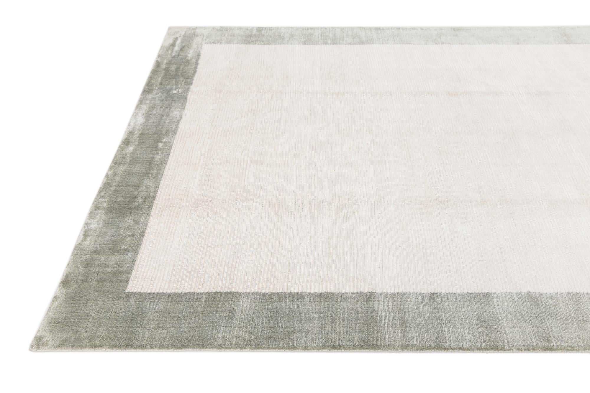 5' 7 x 7' 10 Hand Knotted Darya Wool Rug