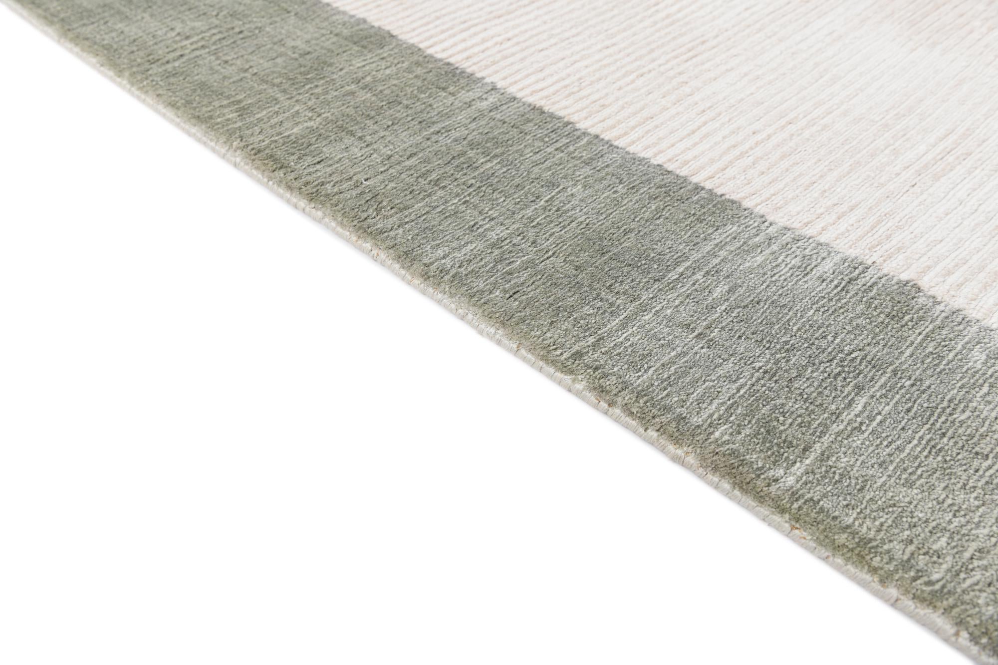 5' 7 x 7' 10 Hand Knotted Darya Wool Rug