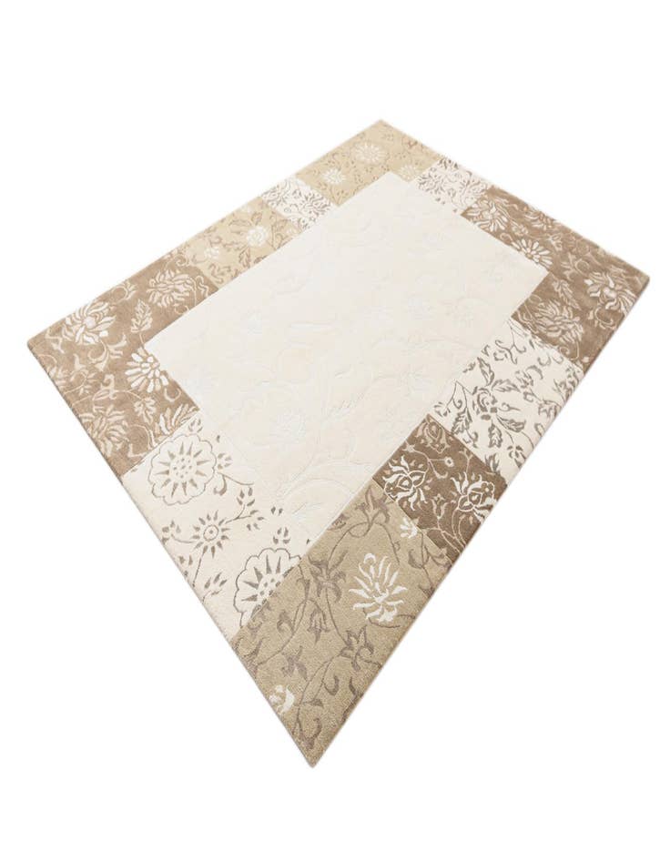 Detail image of 5' 9 x 8'  Hand Knotted Darya Wool Rug