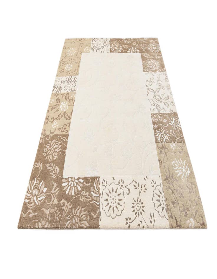 Detail image of 5' 9 x 8'  Hand Knotted Darya Wool Rug