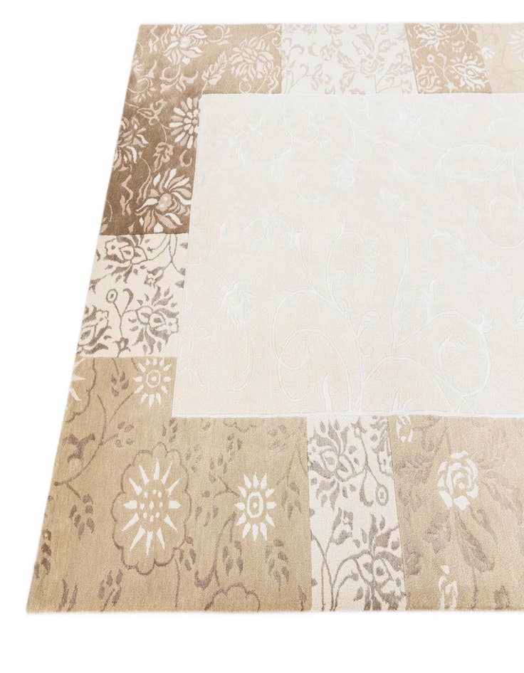 Detail image of 5' 9 x 8'  Hand Knotted Darya Wool Rug