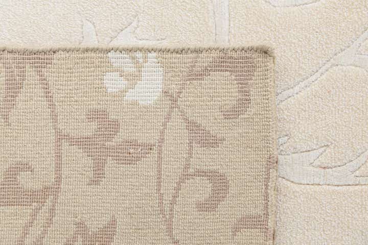 5' 9 x 8' Hand Knotted Darya Wool Rug