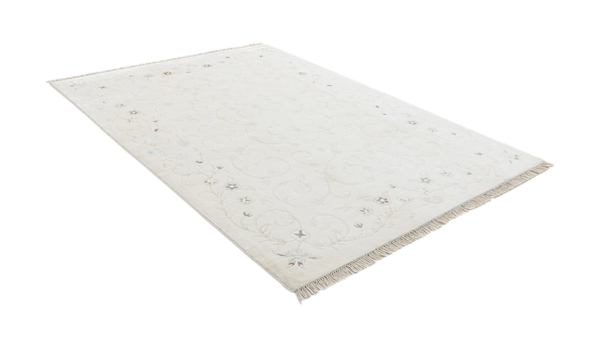 5' 7 x 7' 10 Hand Knotted Darya Wool Rug