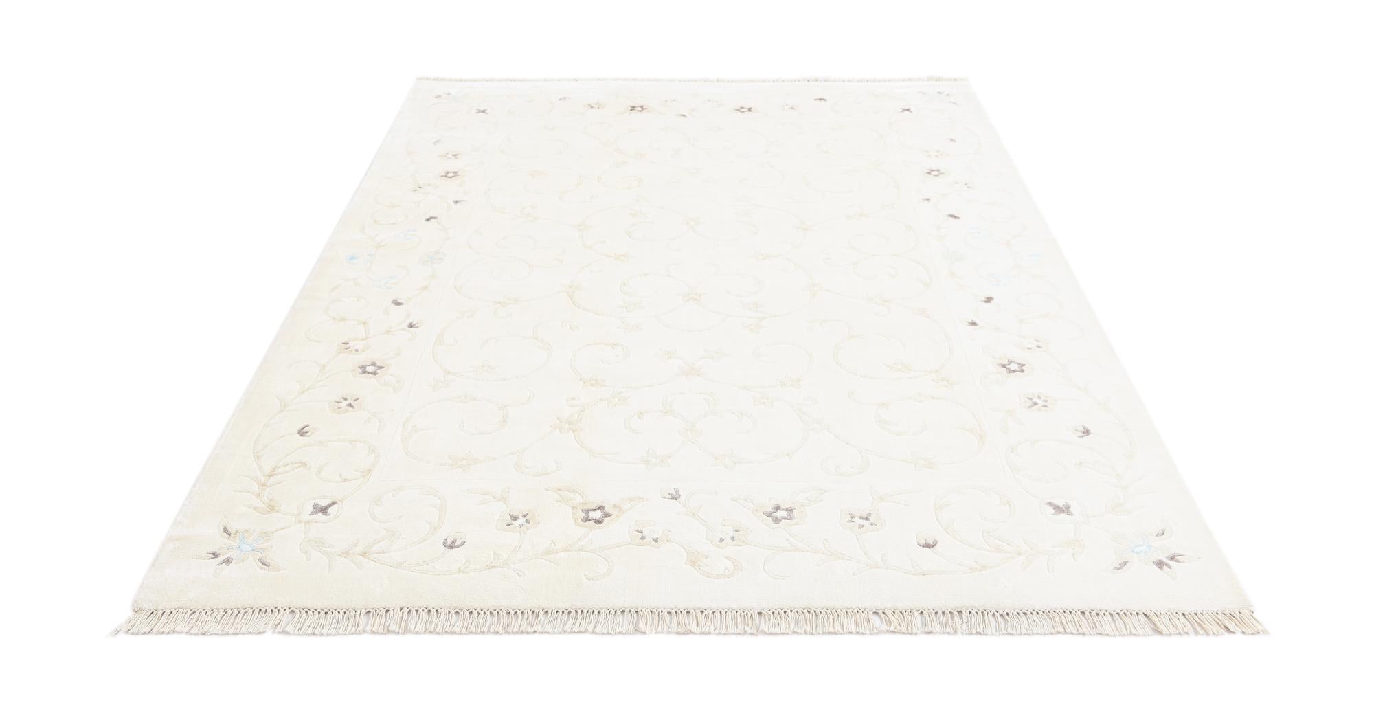5' 7 x 7' 10 Hand Knotted Darya Wool Rug