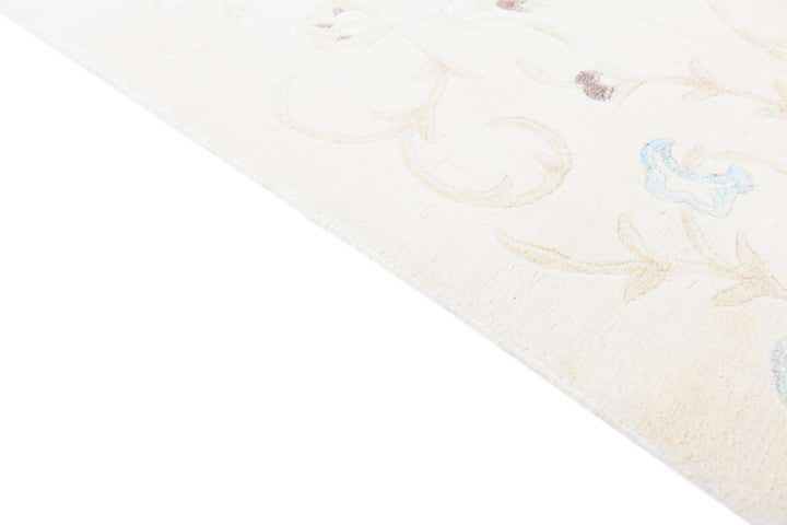 5' 7 x 7' 10 Hand Knotted Darya Wool Rug