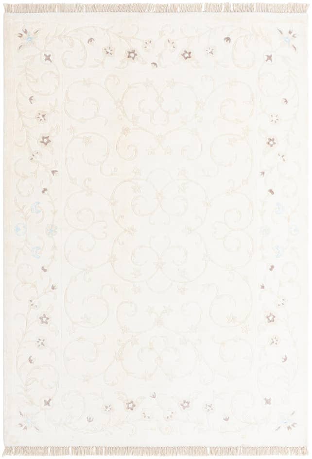 Detail image of 5' 7 x 7' 10 Hand Knotted Darya Wool Rug