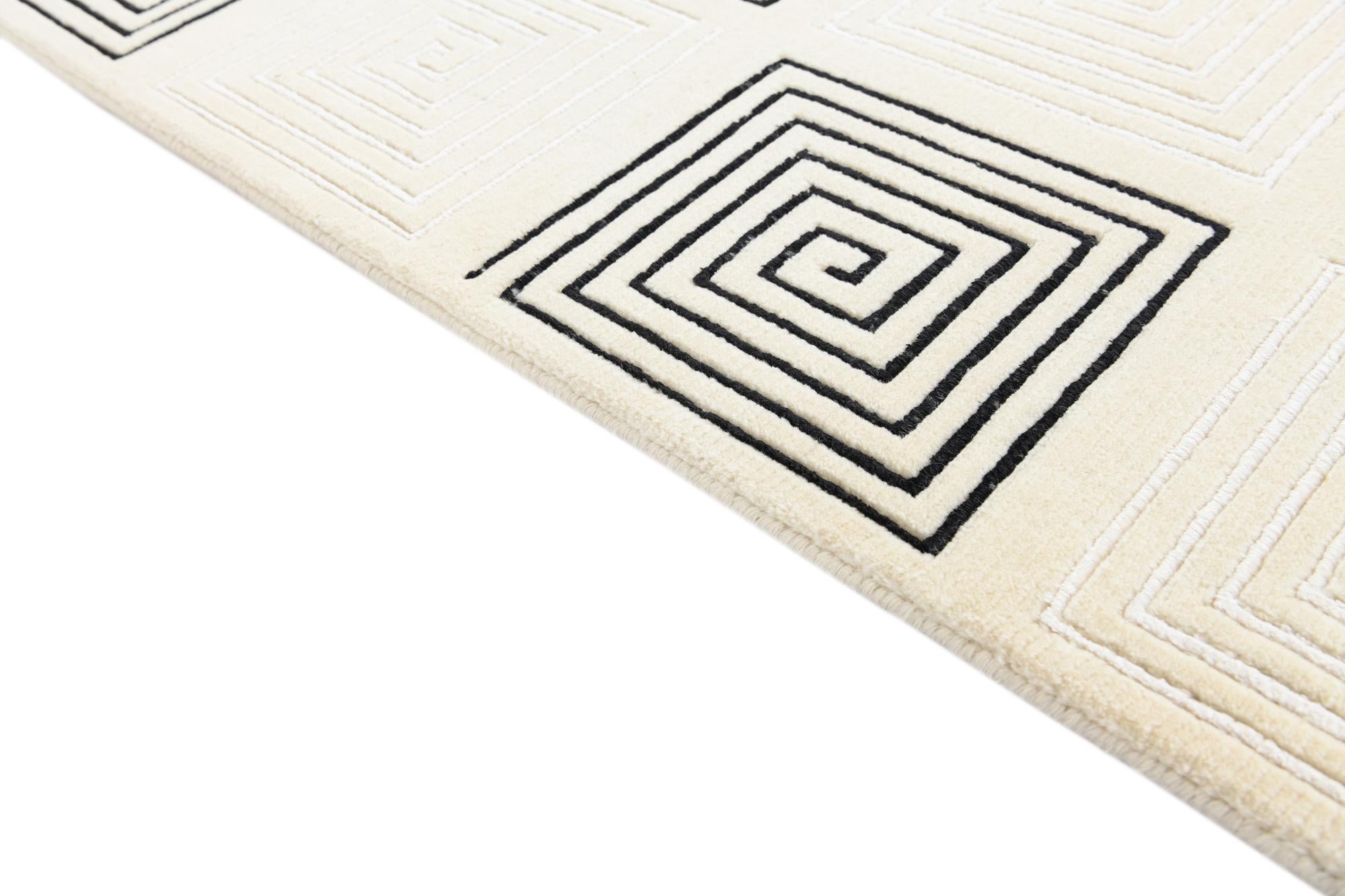 5' 7 x 8' Hand Knotted Darya Wool Rug