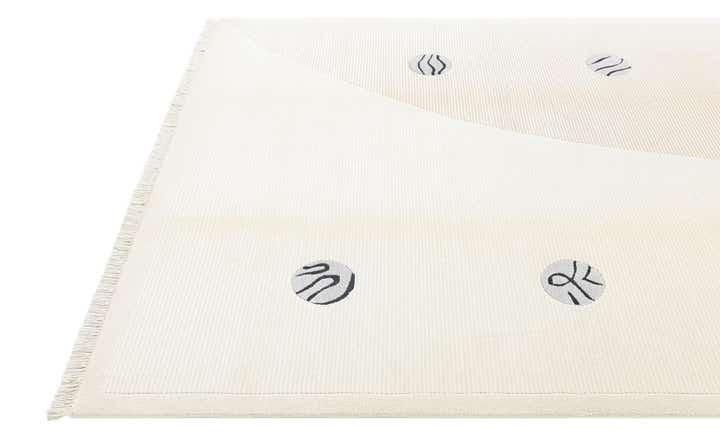 5' 6 x 7' 10 Hand Knotted Darya Wool Rug