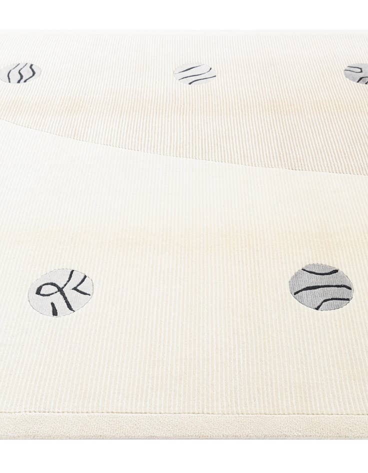 Detail image of 5' 6 x 7' 10  Hand Knotted Darya Wool Rug