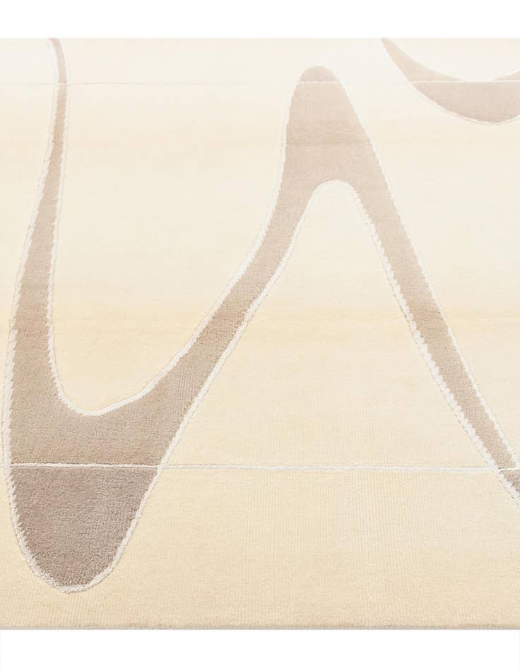 Detail image of 5' 8 x 8'  Hand Knotted Darya Wool Rug