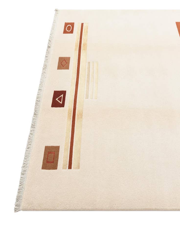 Detail image of 5' 8 x 7' 11  Hand Knotted Darya Wool Rug