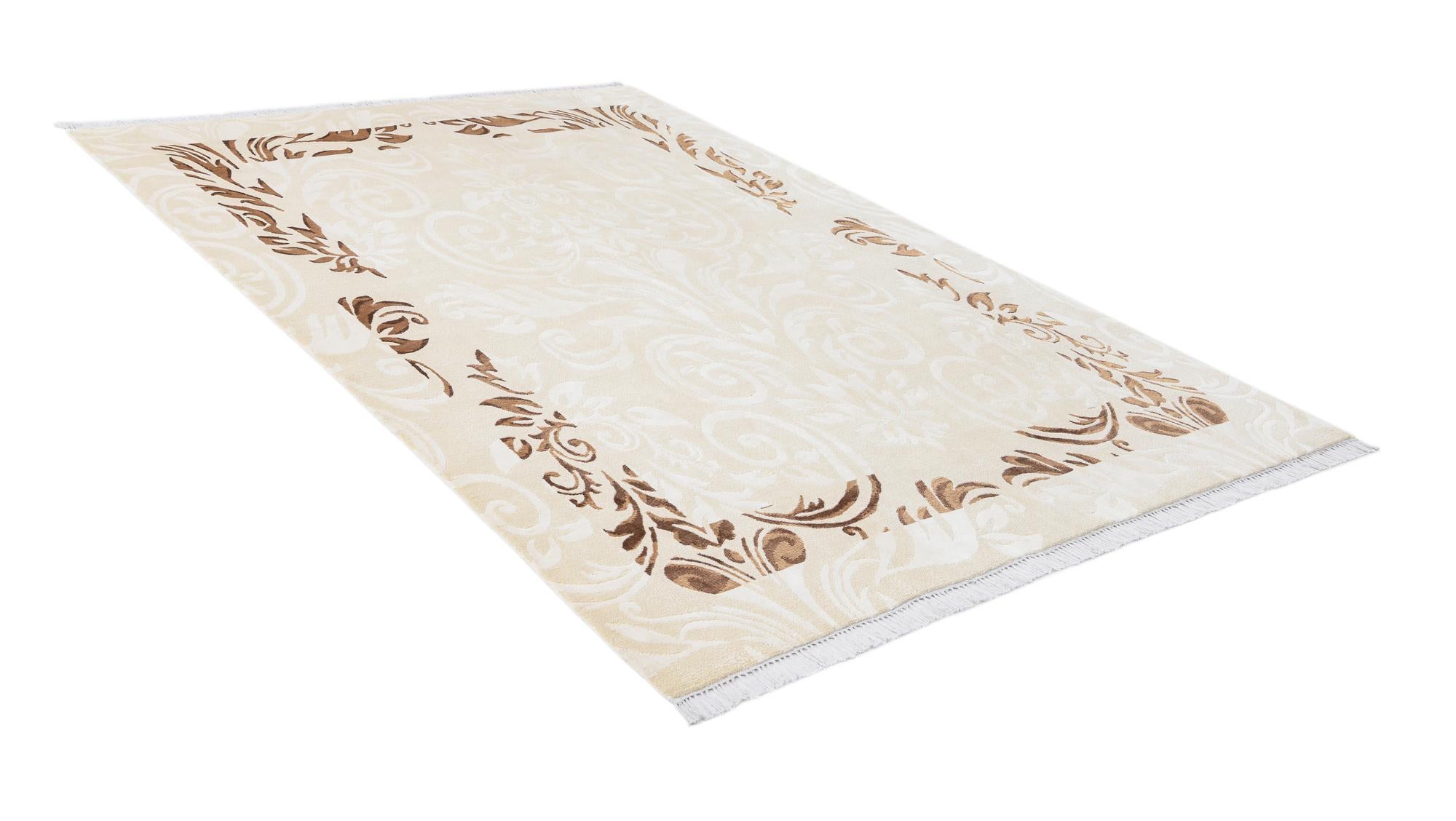 5' 8 x 8' Hand Knotted Darya Wool Rug
