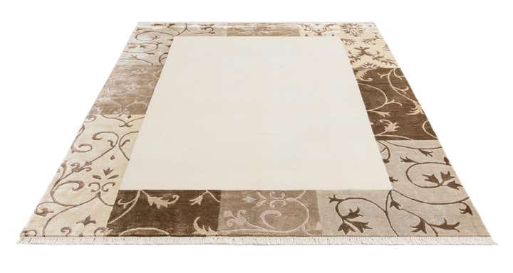 5' 7 x 7' 10 Hand Knotted Darya Wool Rug