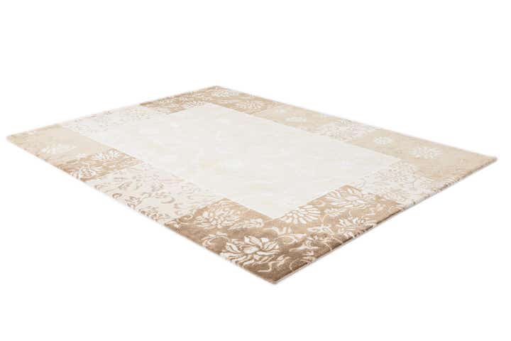 5' 10 x 8' Darya Rug