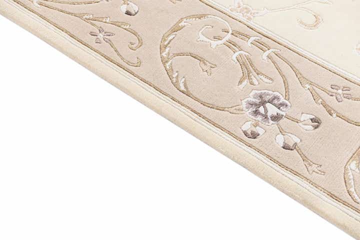 5' 7 x 8' Hand Knotted Darya Wool Rug